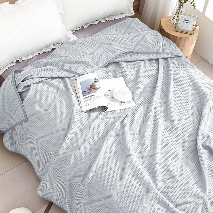 Lisslune | Cotton Nest Waffle Summer Blanket