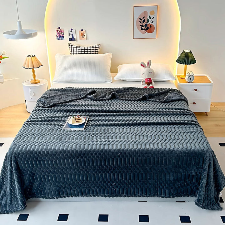 Lisslune | Ultra Soft Microfiber Throw Blanket with Pebble Texture Design