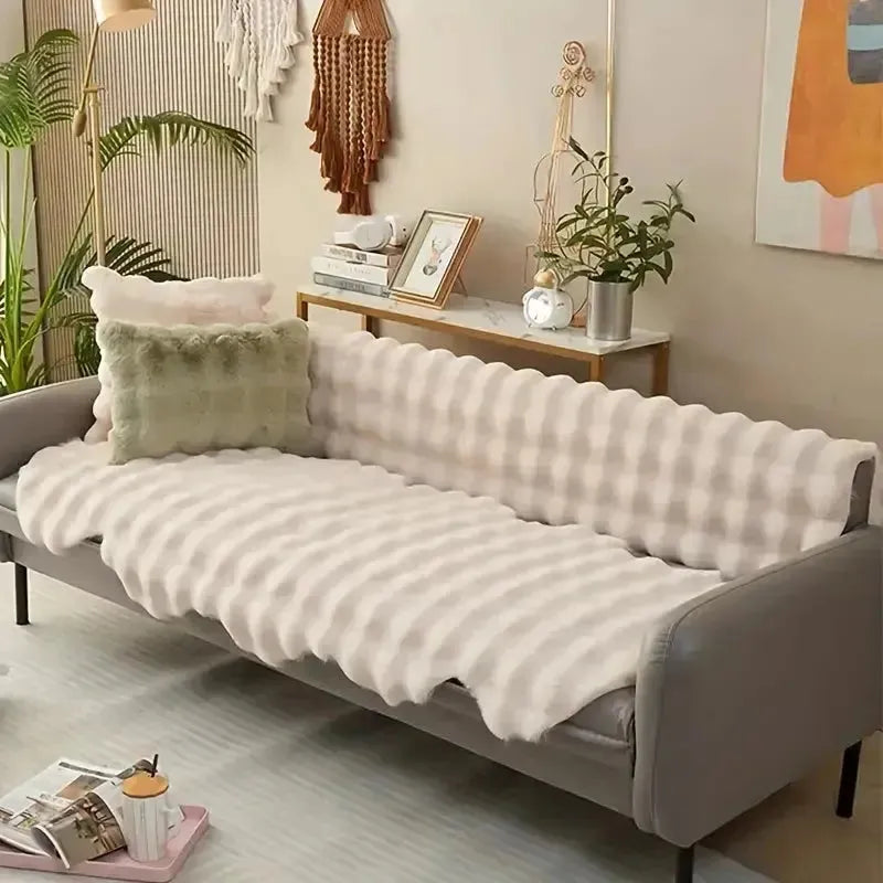 Lisslune | CloudHaven – Ultra-soft plush blanket with non-slip back