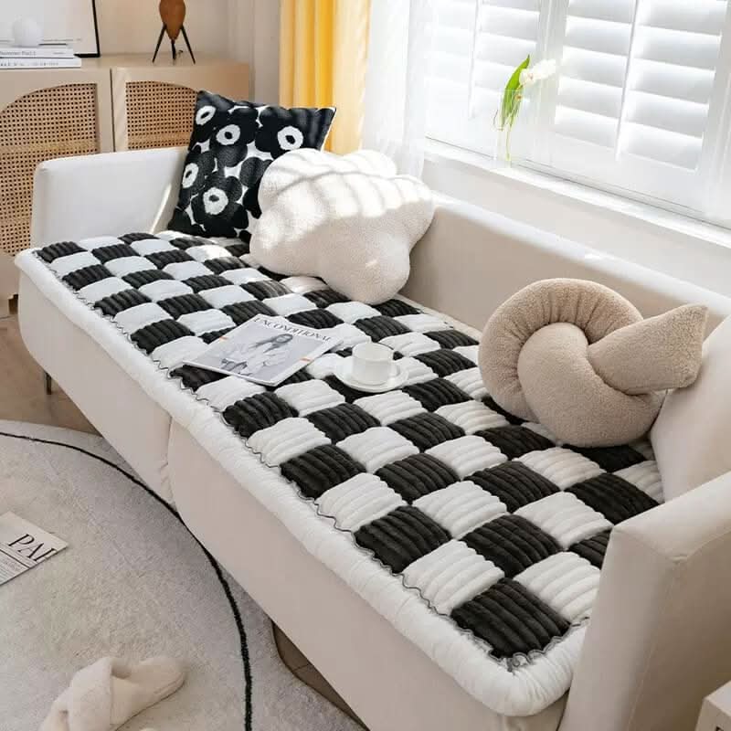 Lisslune | COZYCOVER – Cozy pet blanket made of chenille with furniture protection function