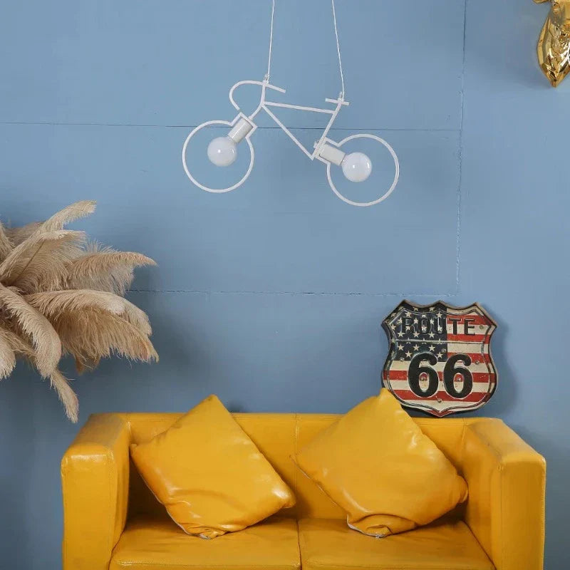 Lisslune | CycleGlow – Bike-inspired pendant light