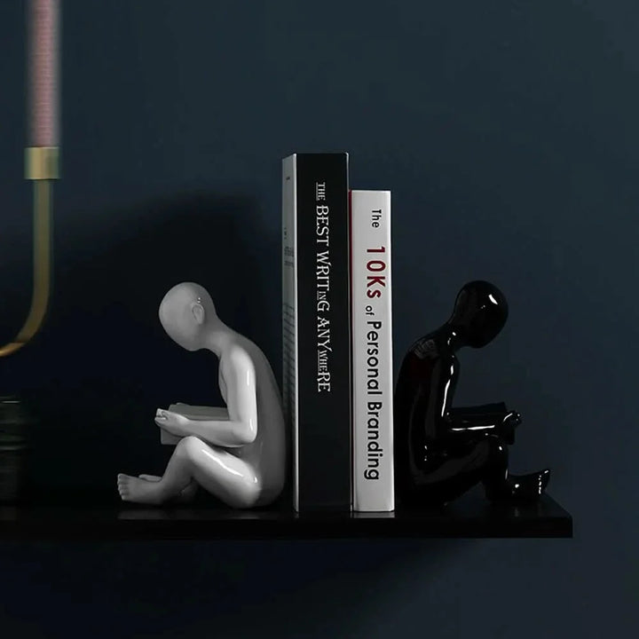 Lisslune | Liam - Creative bookend with reading man sculpture