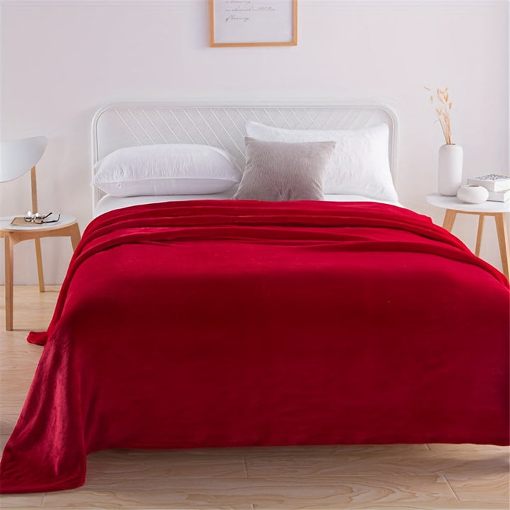 Lisslune | SnuggleWave - Plush Fleece Throw for Couch and Travel