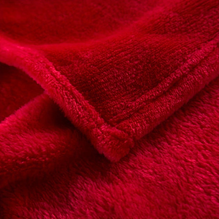 Lisslune | SnuggleWave - Plush Fleece Throw for Couch and Travel