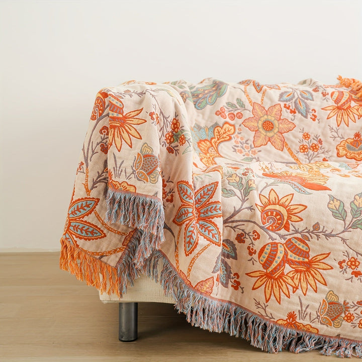 Lisslune | ThreadHaven - Boho Tassel Throw