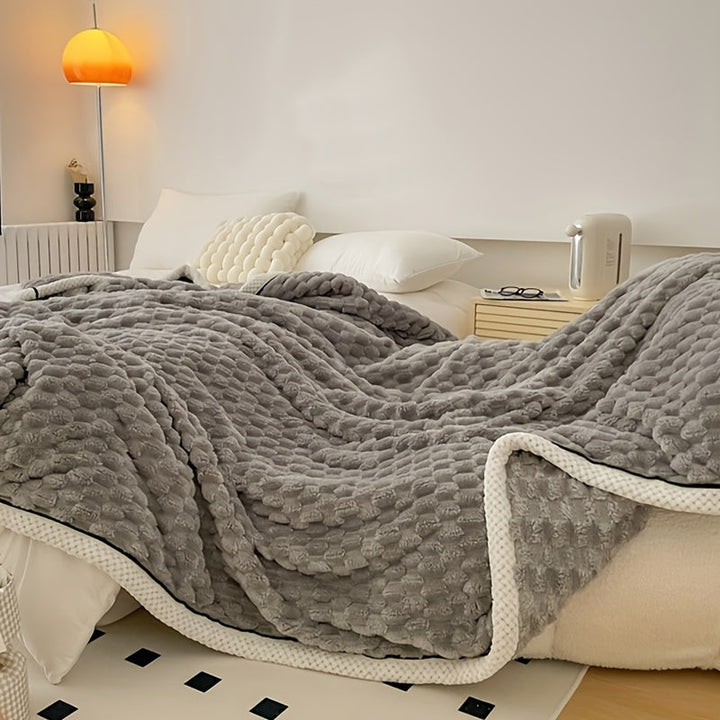 Lisslune | FluffHaven - Ultra-Soft Blanket