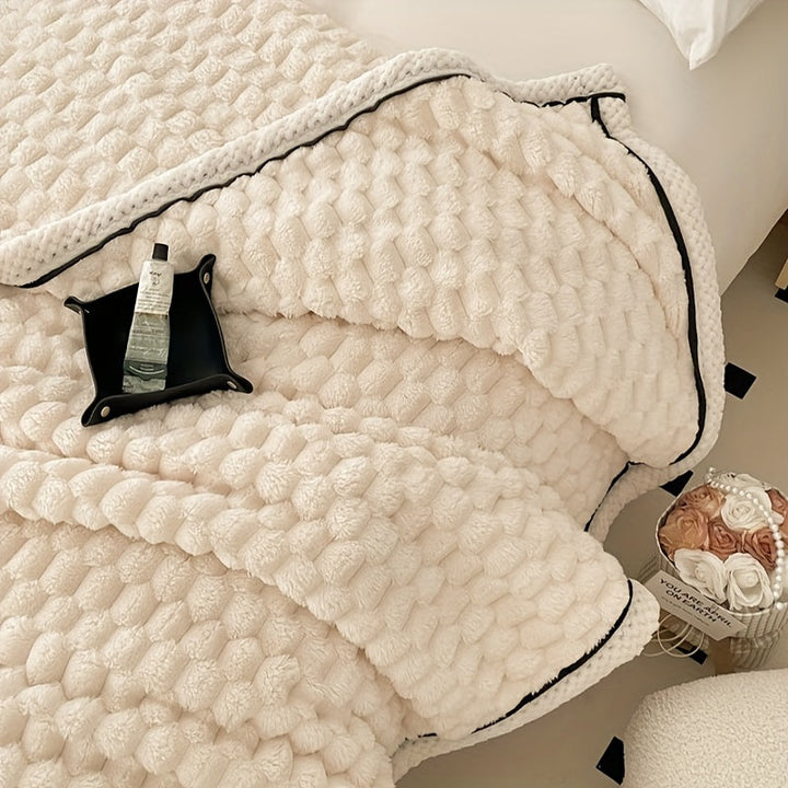 Lisslune | FluffHaven - Ultra-Soft Blanket