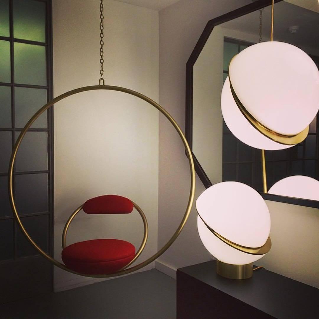 Lisslune | AstralAura – Crescent Moon Pendant Illumination