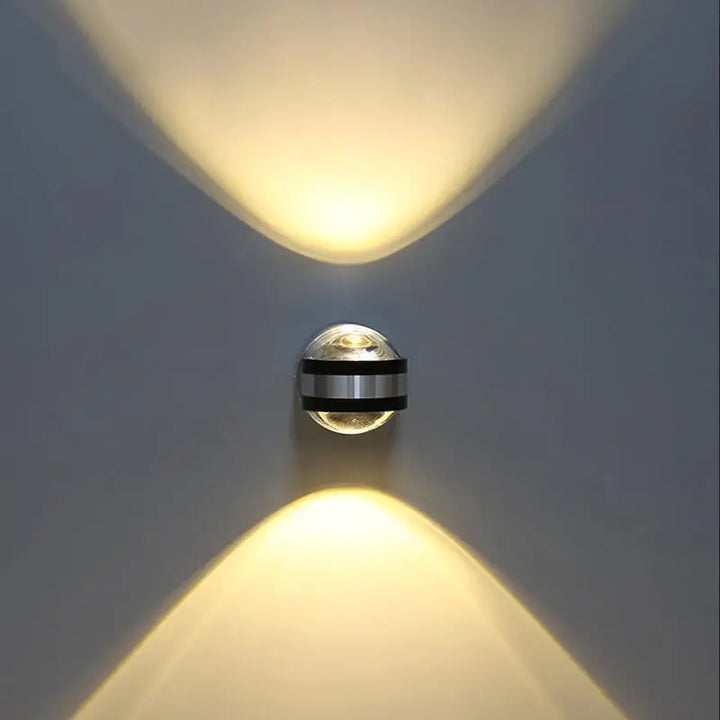 Lisslune | CrystalLux - LED Crystal Wall Light