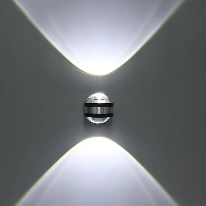 Lisslune | CrystalLux - LED Crystal Wall Light