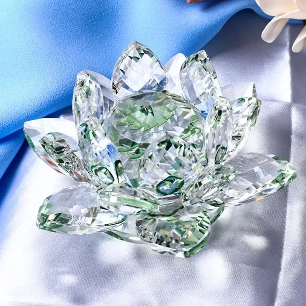 Lisslune | Crystal Lotus Flower Figurine Home Wedding Decoration Glass Art Collection Paperweight Office Table Ornaments Souvenir Gifts