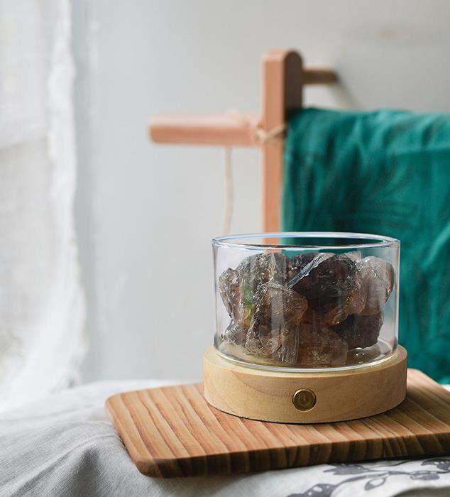 Lisslune | SereniStone Crystal Stone Aromatherapy Diffuser