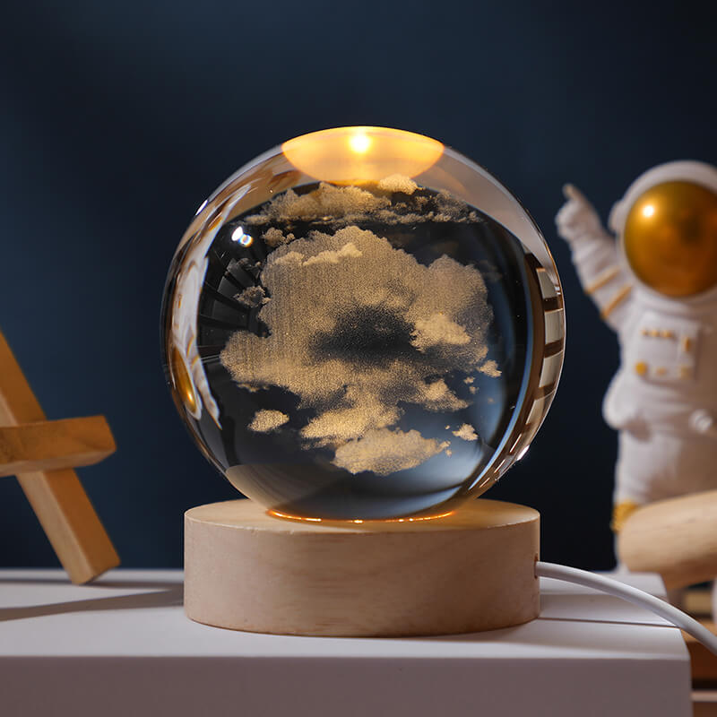 Lisslune | Crystal Ball Night Light