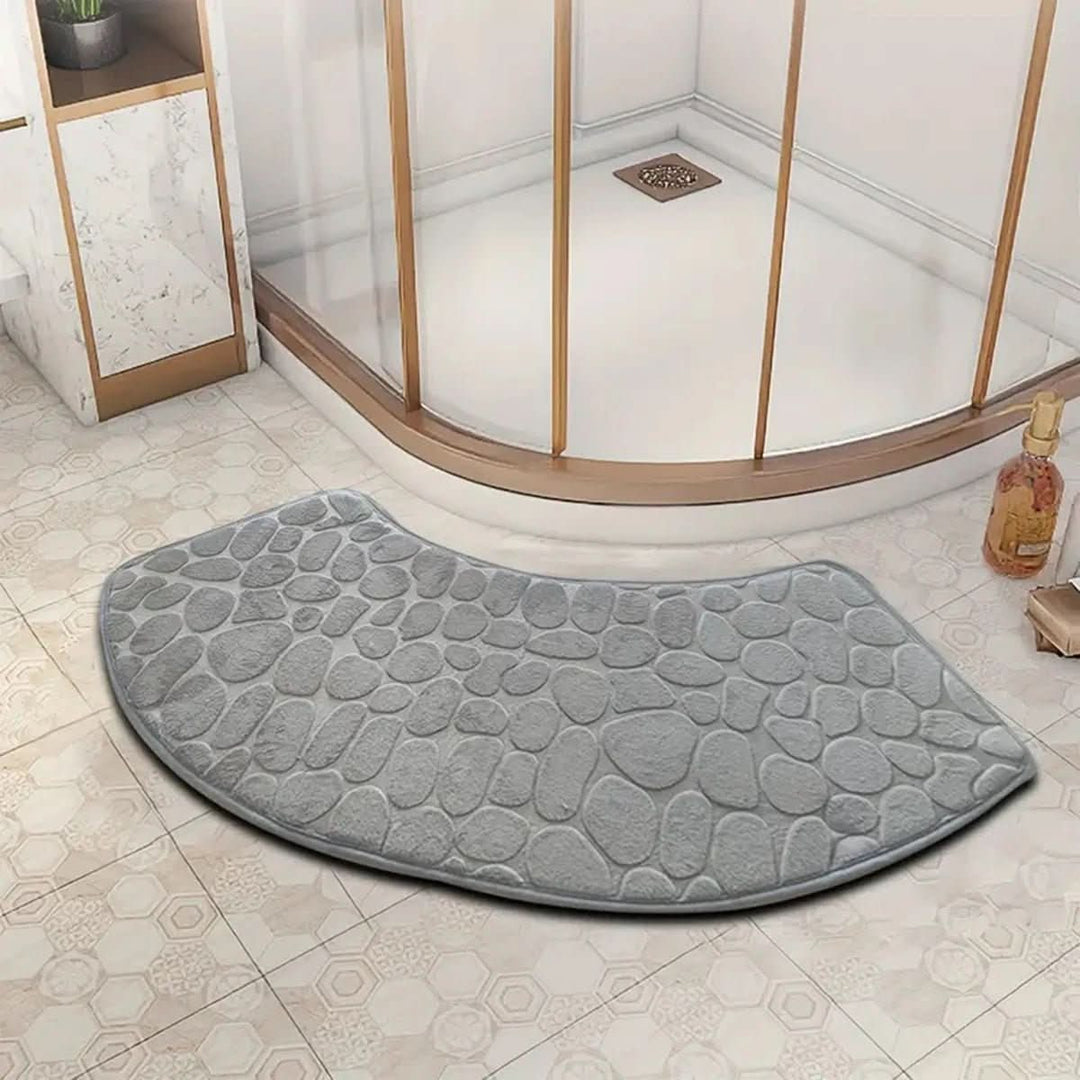 Lisslune | Bath mat with curved design for comfort & safety