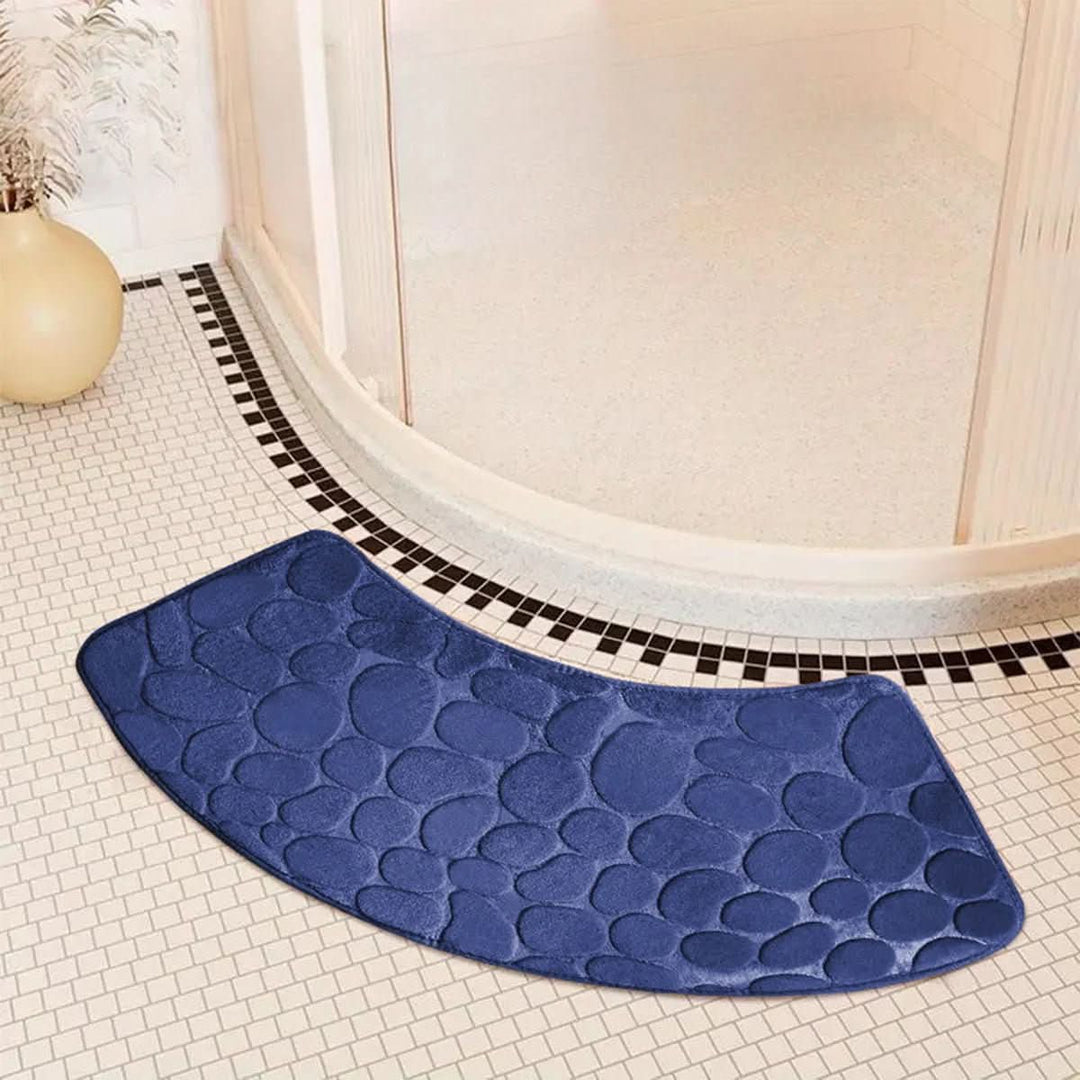 Lisslune | Bath mat with curved design for comfort & safety