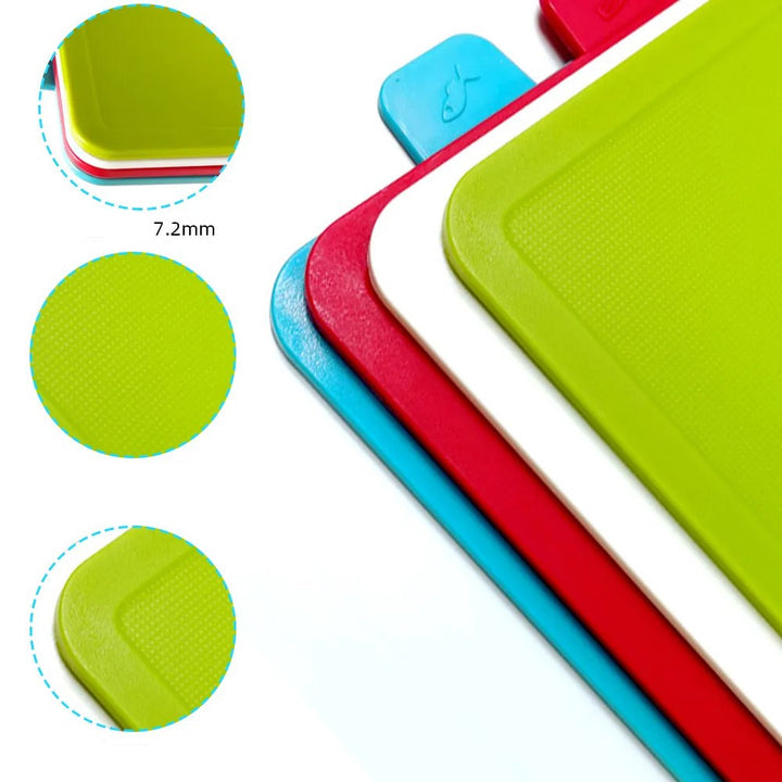 Lisslune | Cutting board set (4 pieces) with practical holder