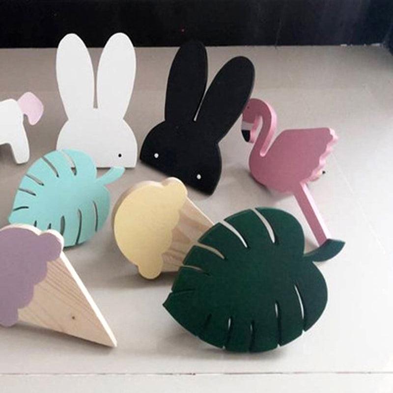 Lisslune | Charming Nordic wall hooks for children - Sweet rabbit, cactus, bow and ice cream designs