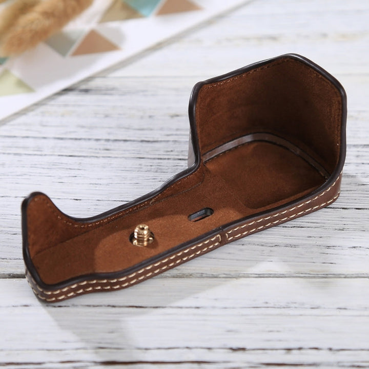 Lisslune | 1/4 inch Thread PU Leather Camera Half Case Base for Sony Alpha 6100 / A6100 (Coffee)