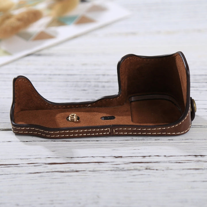 Lisslune | 1/4 inch Thread PU Leather Camera Half Case Base for Sony Alpha 6100 / A6100 (Coffee)