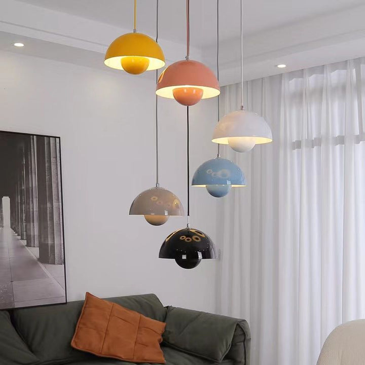 Lisslune | Frendorf - Stylish Flower LED Pendant Lamp for Inviting Atmosphere