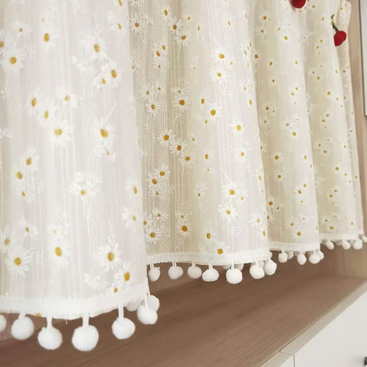 Lisslune | Daisy Breeze Cabinet Curtain