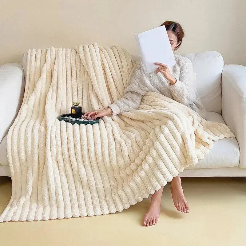 Lisslune | NordiNest Plush Blanket