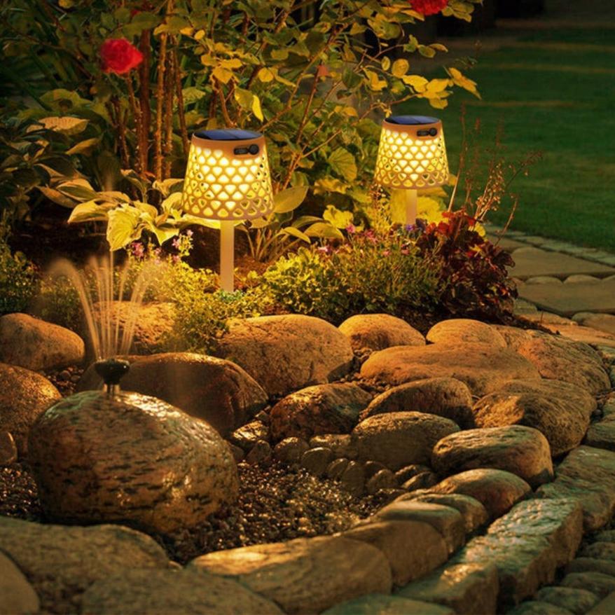 Lisslune | SunBeam - Modern outdoor solar lights