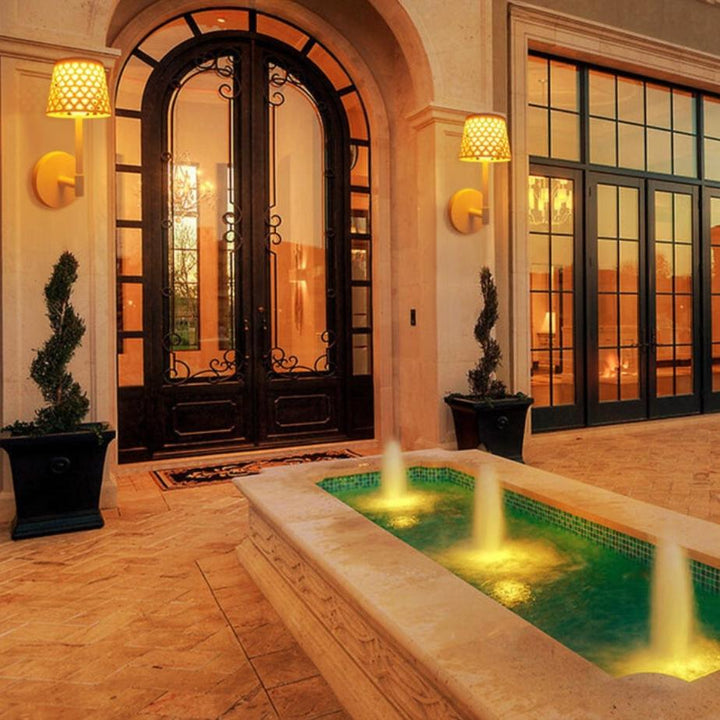 Lisslune | SunBeam - Modern outdoor solar lights
