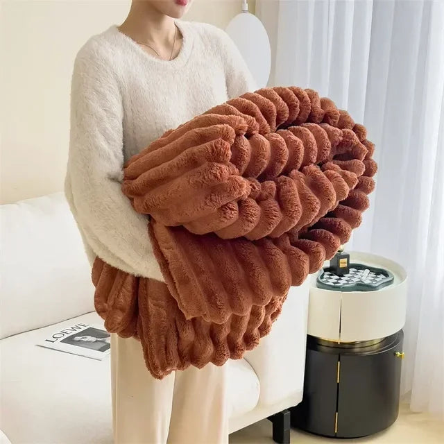 Lisslune | CozyCouture | Plush Blanket | Luxurious Comfort | Ultimate Warmth | Bed Linen | Blanket Sofa