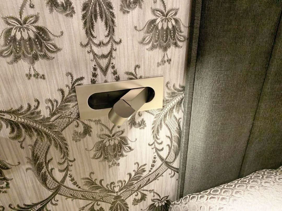Lisslune | Adjustable LED Bedside Wall Reading Light