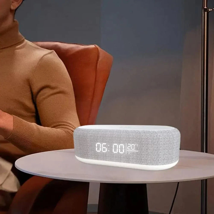 Lisslune | Digital Alarm Clock with Wireless Charging and Temperature Display