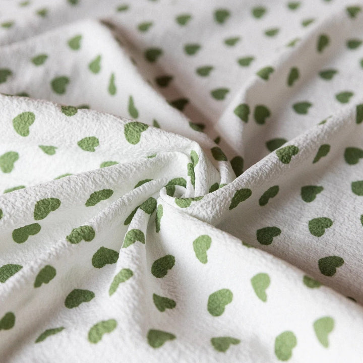 Lisslune | Dotted Heart Table Cloth