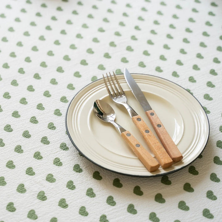 Lisslune | Dotted Heart Table Cloth