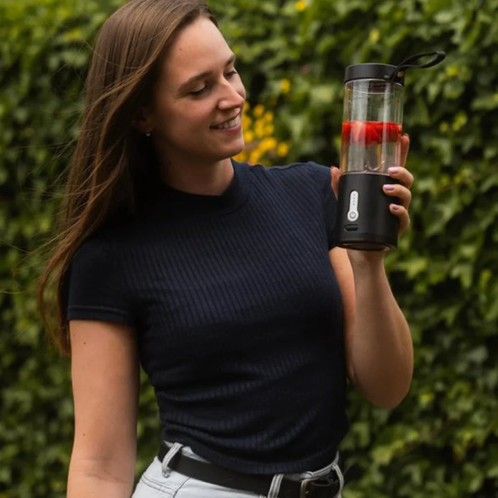 Lisslune | Portable Smoothie Maker with 6 Powerful Blades – Compact Blender for On-the-Go