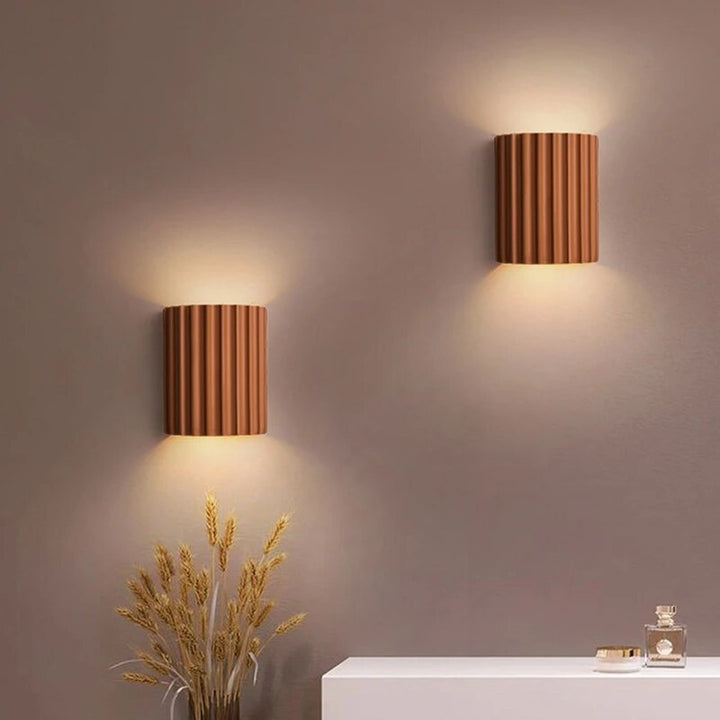 Lisslune | WärmeAura | Wall lamp made of resin for a warm atmosphere