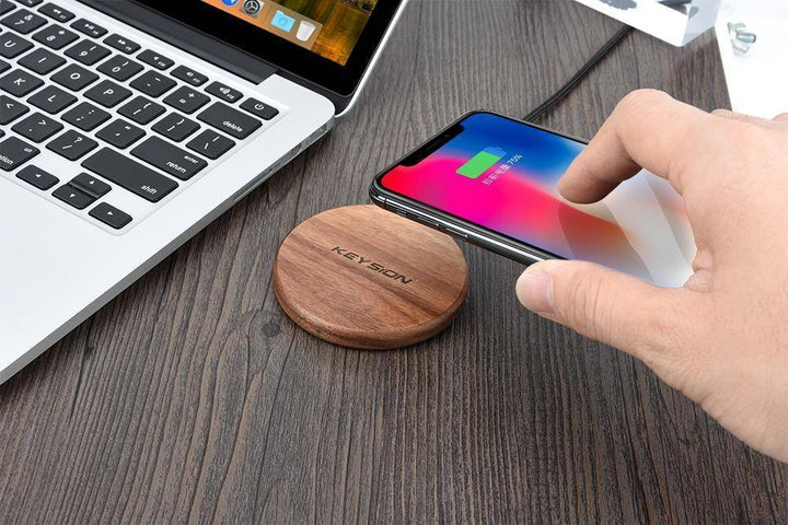 Lisslune | Qi Fast Charger with Natural Bamboo Design