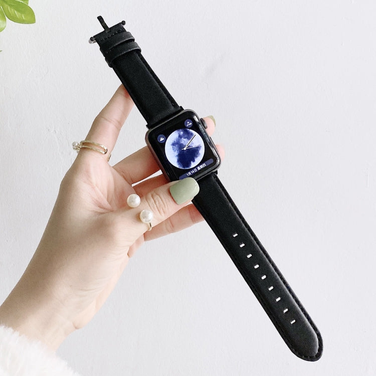 Lisslune | D Character Buckle Smooth Texture Watch Band For Apple Watch Series 9&8&7 41mm / SE 3&SE 2&6&SE&5&4 40mm / 3&2&1 38mm (Black)