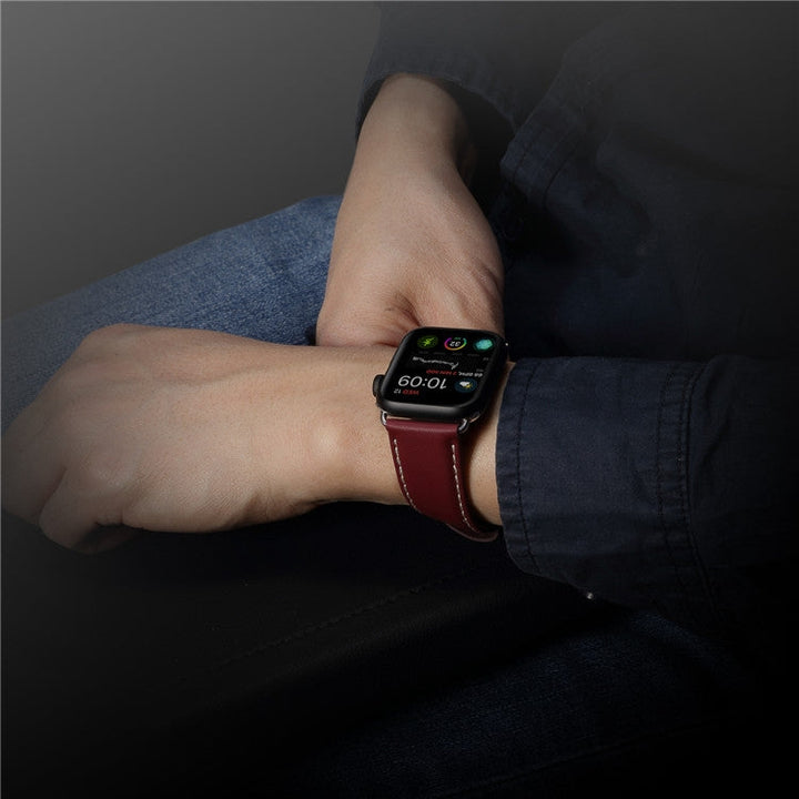 Lisslune | For Apple Watch Ultra 49mm & Watch Ultra 2 49mm / Series 9 & 8 & 7 45mm / SE 3 & SE 2 & 6 & SE & 5 & 4 44mm / 3 & 2 & 1 42mm Environmental Protection Leather Bracelet (Red-Brown)