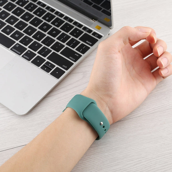 Lisslune | For Apple Watch Ultra 49mm & Watch Ultra 2 49mm / Series 9 & 8 & 7 45mm / SE 3 & SE 2 & 6 & SE & 5 & 4 44mm / 3 & 2 & 1 42mm Silicone Watch Strap, Long Section (Men) (Apricot Orange)