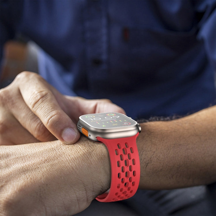 Lisslune | For Apple Watch Ultra 49mm Oval Holes Fluororubber Watch Band (Red)