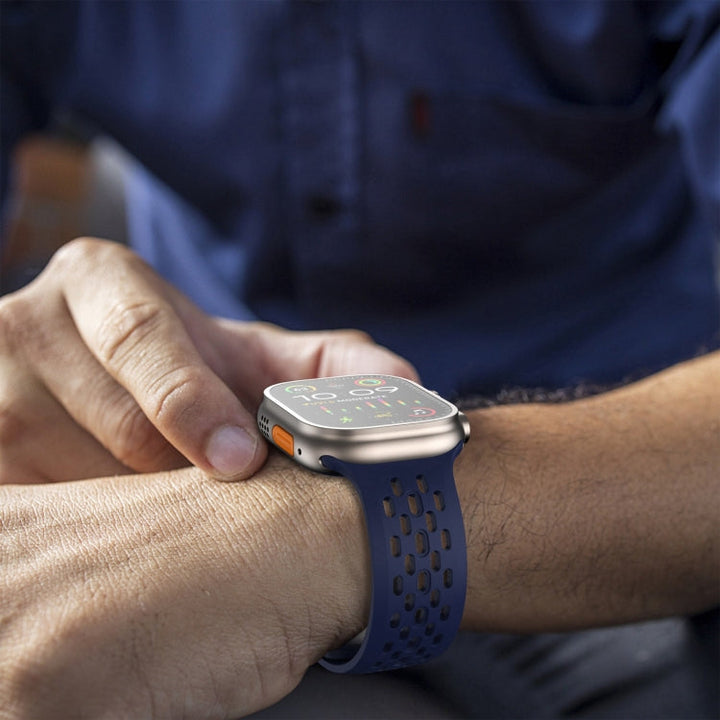 Lisslune | For Apple Watch Ultra 49mm Oval Holes Fluororubber Band (Midnight Blue)