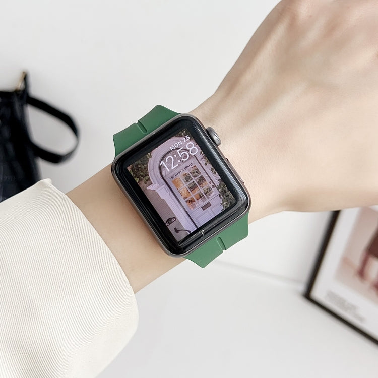 Lisslune | For Apple Watch Ultra 49mm Magnetic Square Buckle Silicone Watch Strap (Pine Green)
