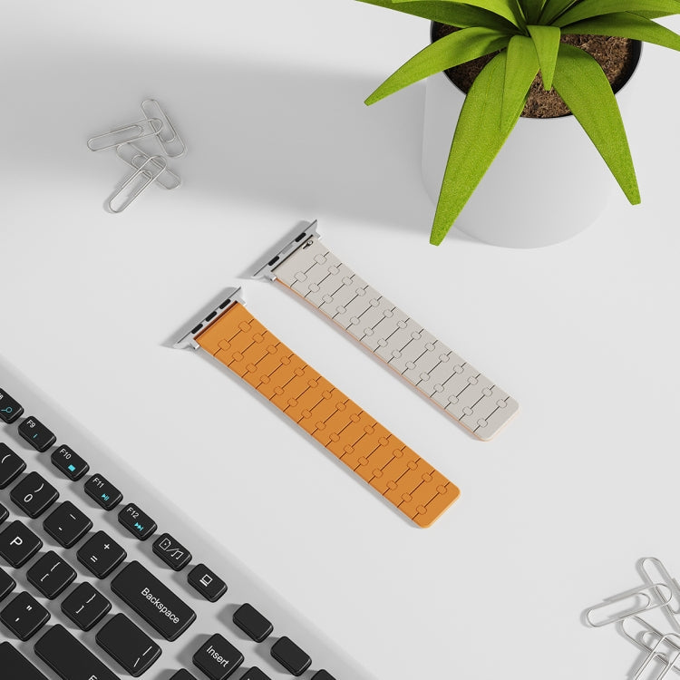 Lisslune | For Apple Watch Ultra 49mm Two Color Loop Magnetic Silicone Watch Strap (Orange+Starlight)