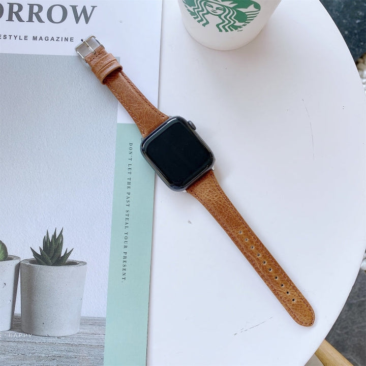 Lisslune | Double-sided leather bracelet for Apple Watch Series 7 45mm / 6 & SE & 5 & 4 44mm / 3 & 2 & 1 42mm (Light Brown)