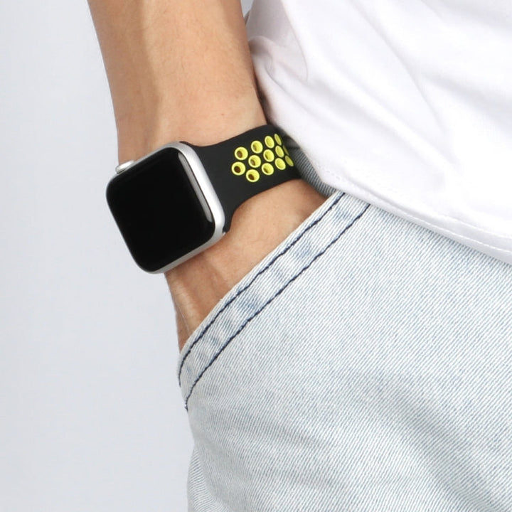 Lisslune | Elastic Silicone Watch Strap for Apple Watch Series 7 41mm / 6 & SE & 5 & 4 40mm / 3 & 2 & 1 38mm, Length: 135mm (Black Yellow)