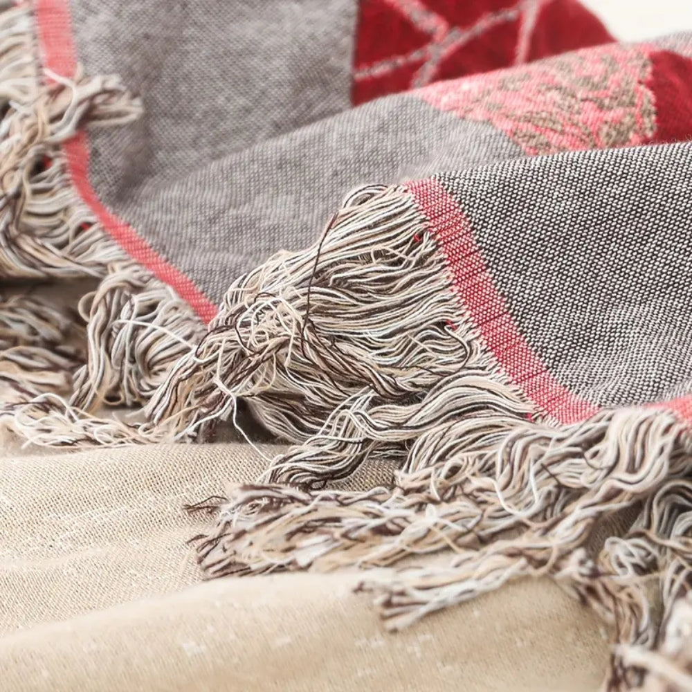 Lisslune | Elira Rose Floral Cotton Blanket
