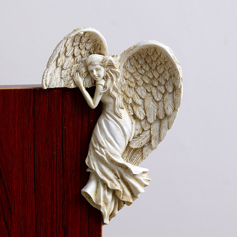 Lisslune | Angel Wings Door Frame Decoration made of Resin