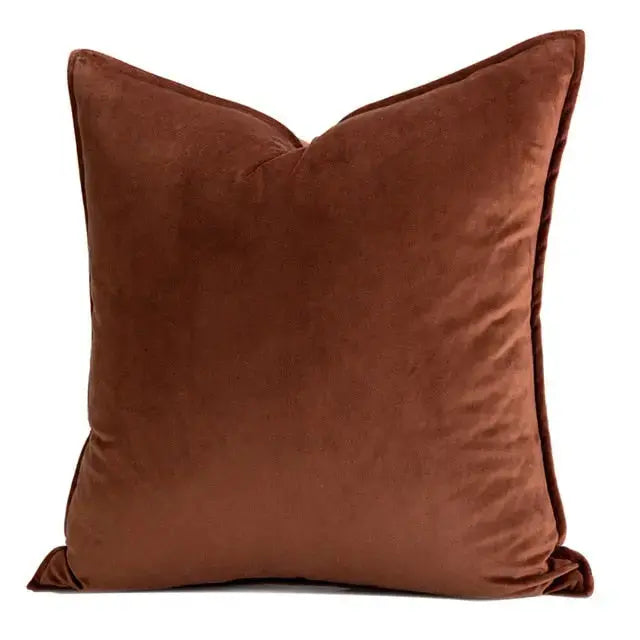 Lisslune | VelvetLuxe – Elegant velvet cushion cover with refined details