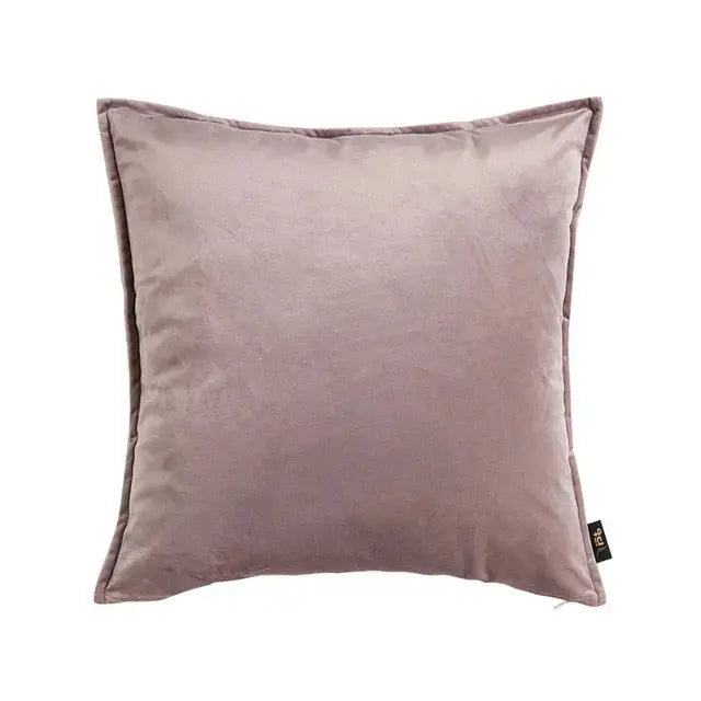 Lisslune | VelvetLuxe – Elegant velvet cushion cover with refined details