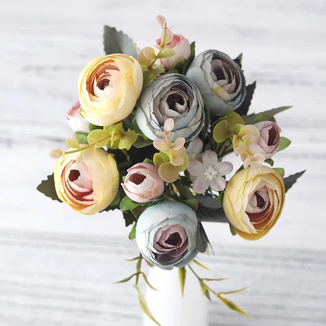 Lisslune | BloomLuxe – Elegant artificial ranunculus flower arrangements